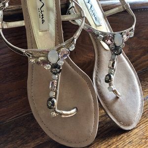 Like new Nina sandals !! 👡